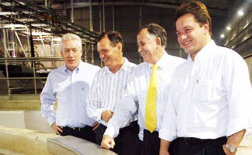 CEO of Swifts Australia Iain Mars (left), Mayor Paul Pisasale, Speaker of the House John Mickle and Wesley Baptista the President and CEO of Swifts USA inside the new $22 million hide salting facility at Dinmore. CEO of Swifts Australia Iain Mars (left), Mayor Paul Pisasale, Speaker of the House John Mickle and Wesley Baptista the President and CEO of Swifts USA inside the new $22 million hide salting facility at Dinmore.