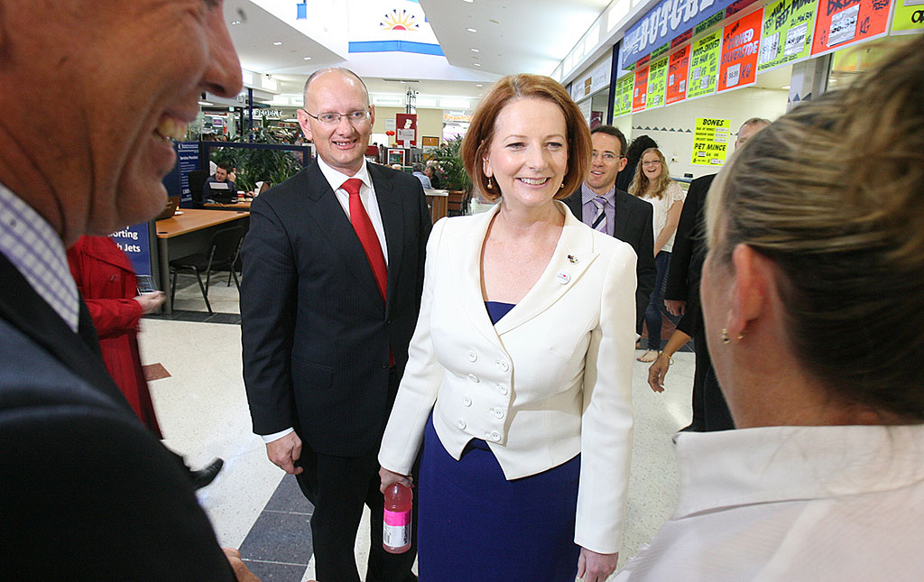 Prime Minister Julia Gillard chats to members of the public in Ipswich. Prime Minister Julia Gillard chats to members of the public in Ipswich.