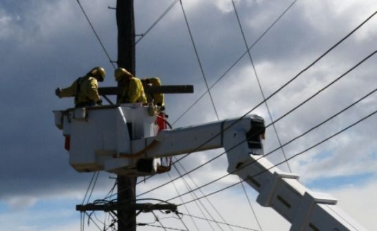 Unions say Essential Energy jobs on the Mid North Coast will be lost under the govt.'s merger plans. Unions say Essential Energy jobs on the Mid North Coast will be lost under the govt.'s merger plans.