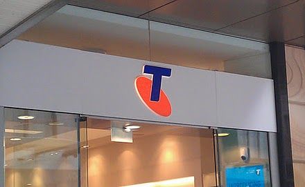 Telstra chief executive David Thodey has ignored a plea by Lismore leaders for help after announcing the closure of the Goonellabah call centre Telstra chief executive David Thodey has ignored a plea by Lismore leaders for help after announcing the closure of the Goonellabah call centre