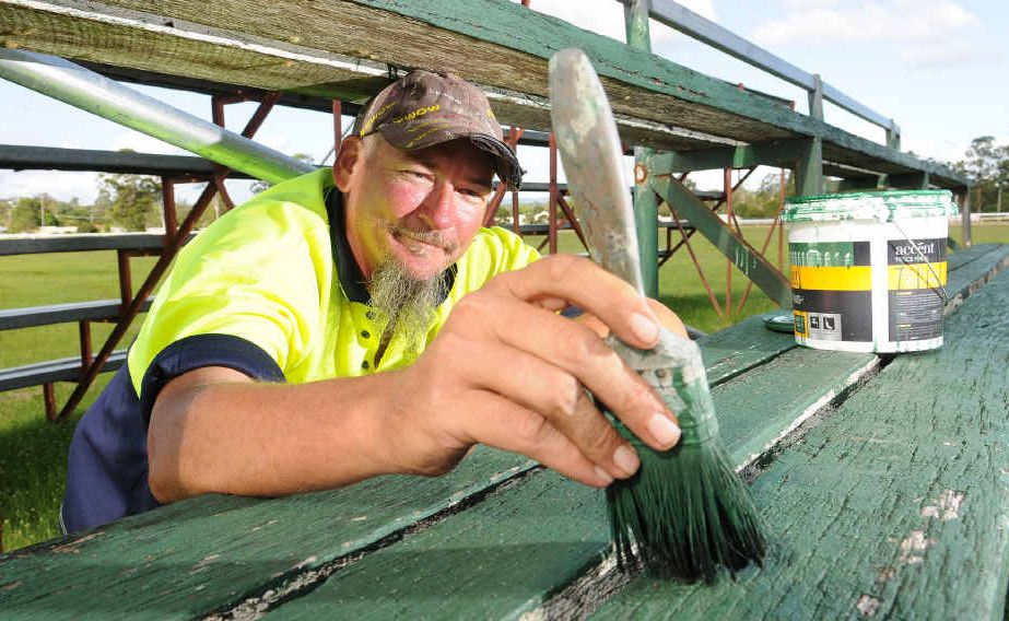 Show volunteer James McCullough makes his donation in the most practical way, with hard work. Show volunteer James McCullough makes his donation in the most practical way, with hard work.
