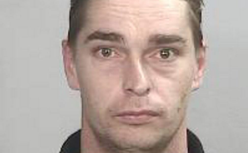 Police are seeking assistance finding wanted fugitive Colin Stacey Walker. Police are seeking assistance finding wanted fugitive Colin Stacey Walker.