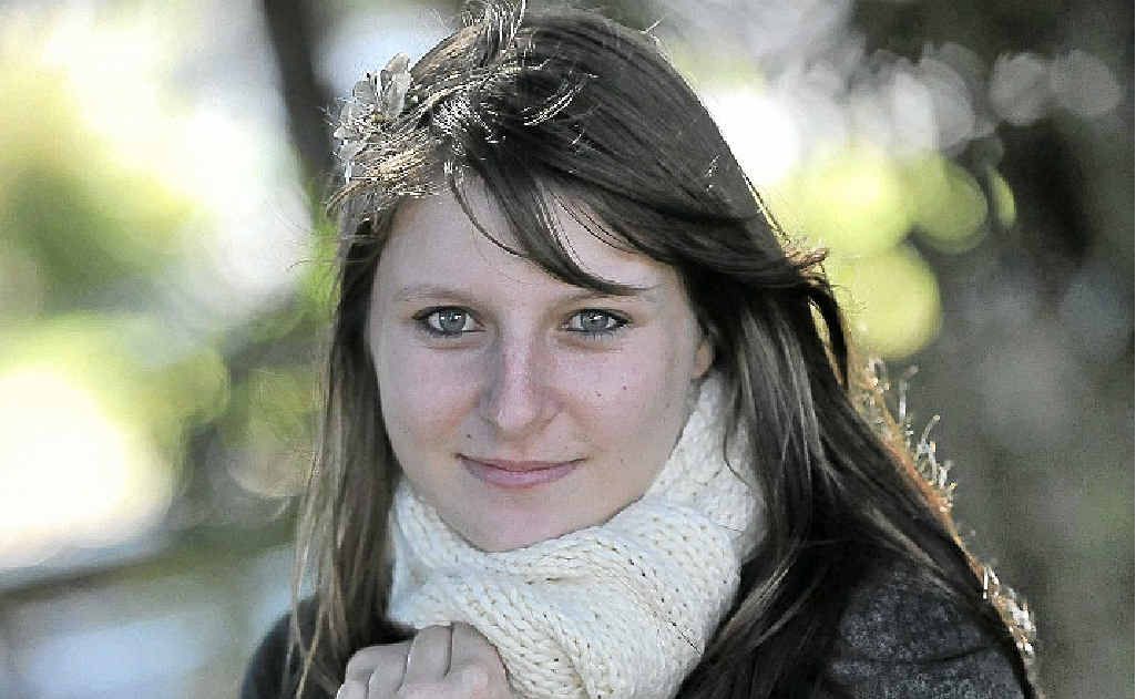 Kaylah Williams rugs up against the cold snap that has descended upon us. Kaylah Williams rugs up against the cold snap that has descended upon us.