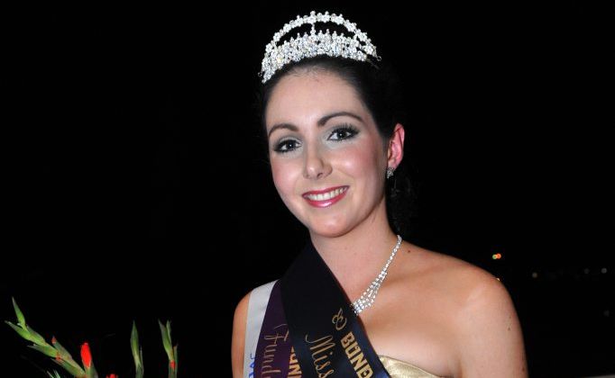 SHOW TIME: Winner of Miss Showgirl, Miss Fundraiser and People's choice Rachael See, Allahna Owen. Photo: Scottie Simmonds / NewsMail SHOW TIME: Winner of Miss Showgirl, Miss Fundraiser and People's choice Rachael See, Allahna Owen. Photo: Scottie Simmonds / NewsMail