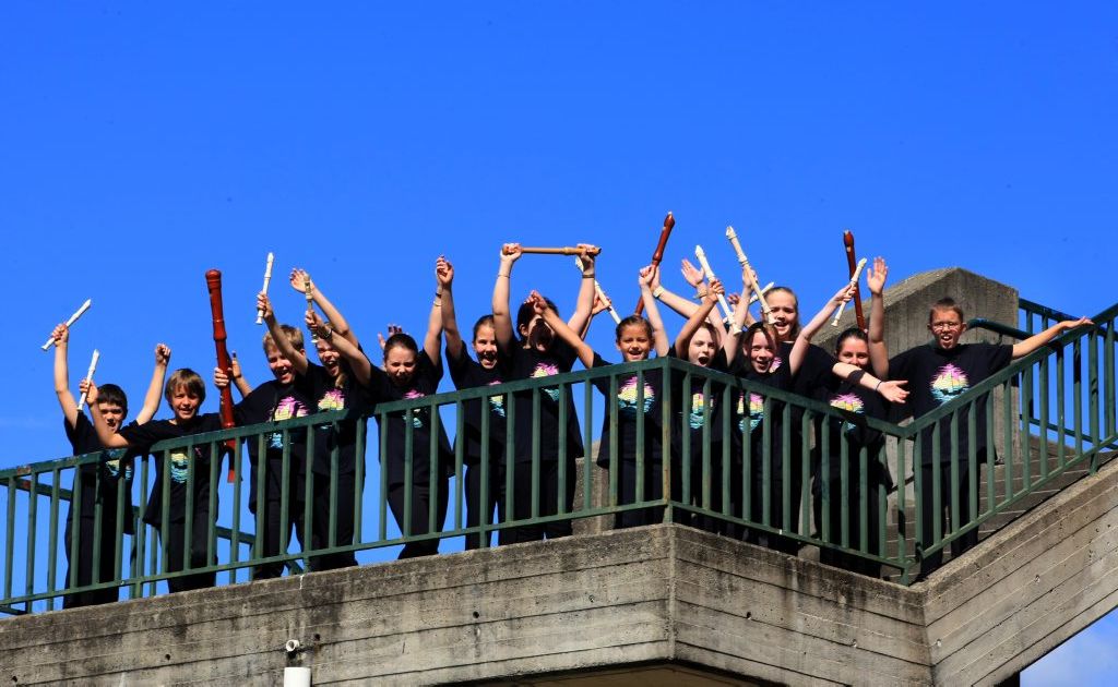 (From left) Tyler Hayes, Jon Ryder, Josh Lindsau, Jordan Howlett, Alysha De Lyon, Cate Lindsay, Grace Taylor, Charlotte Hall, Therese Daley, Alyssa Stavar, Tiffany Pearce, Brianna Scerri and Charlotte Ryder make up Murwillumbah Public School's recorder group. (From left) Tyler Hayes, Jon Ryder, Josh Lindsau, Jordan Howlett, Alysha De Lyon, Cate Lindsay, Grace Taylor, Charlotte Hall, Therese Daley, Alyssa Stavar, Tiffany Pearce, Brianna Scerri and Charlotte Ryder make up Murwillumbah Public School's recorder group.