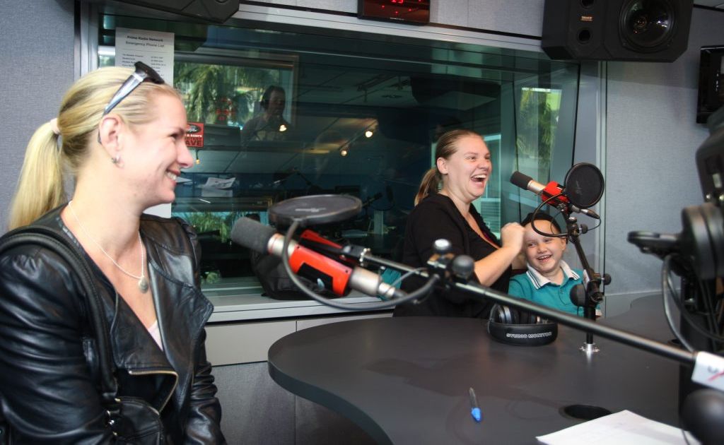 Renee Jenkins and daughter Inez, 7, with Laine Gregory (left), had been raising funds to buy a car – until Ben Carreira of Caloundra City Autos gave them one. Renee Jenkins and daughter Inez, 7, with Laine Gregory (left), had been raising funds to buy a car – until Ben Carreira of Caloundra City Autos gave them one.
