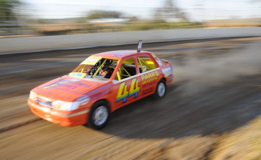 Grafton Speedway junior competitor Aaron Knox and his speedway car. Photo JoJo Newby / The Daily Examiner Grafton Speedway junior competitor Aaron Knox and his speedway car. Photo JoJo Newby / The Daily Examiner