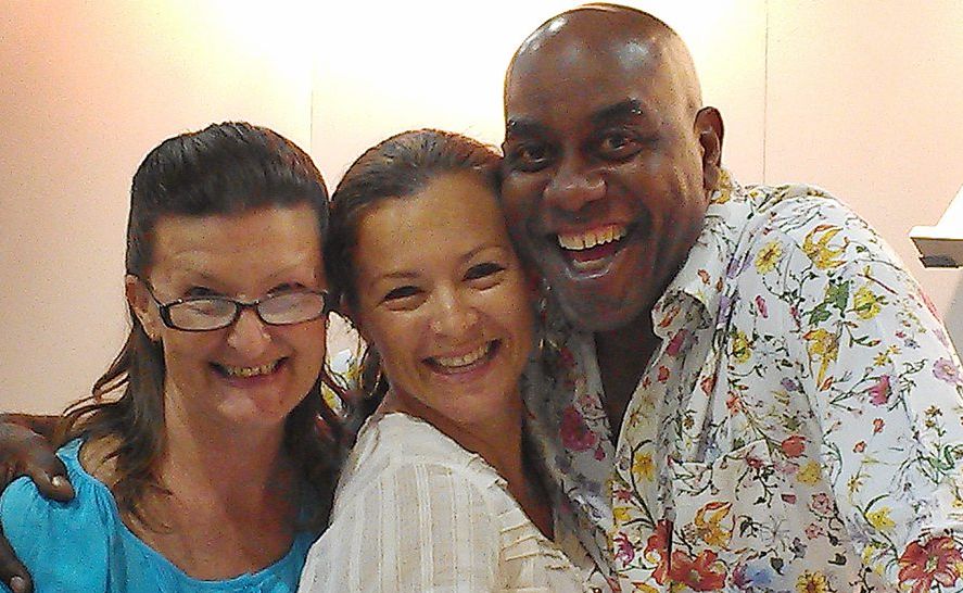 Joy and Christine Fox with celebrity chef Ainsley Harriott at the Brisbane Food and Wine Show. Joy and Christine Fox with celebrity chef Ainsley Harriott at the Brisbane Food and Wine Show.