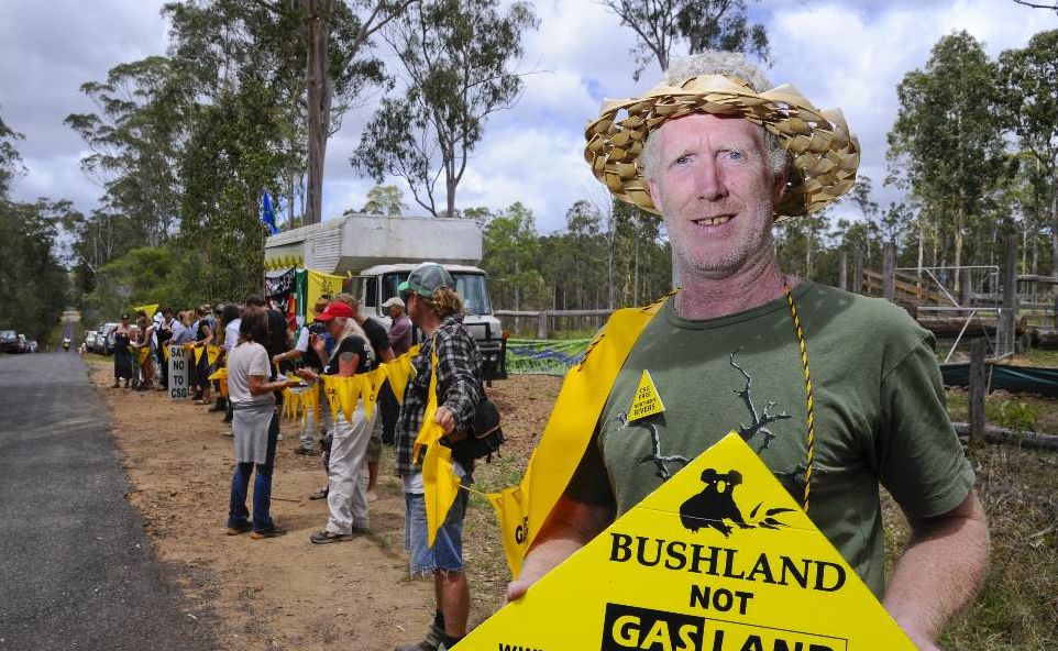 Theo Jongen showed his support at the protest against coal seam gas held outside a property on Avenue Road near Glenugie. Photo: JoJo Newby / The Daily Examiner Theo Jongen showed his support at the protest against coal seam gas held outside a property on Avenue Road near Glenugie. Photo: JoJo Newby / The Daily Examiner