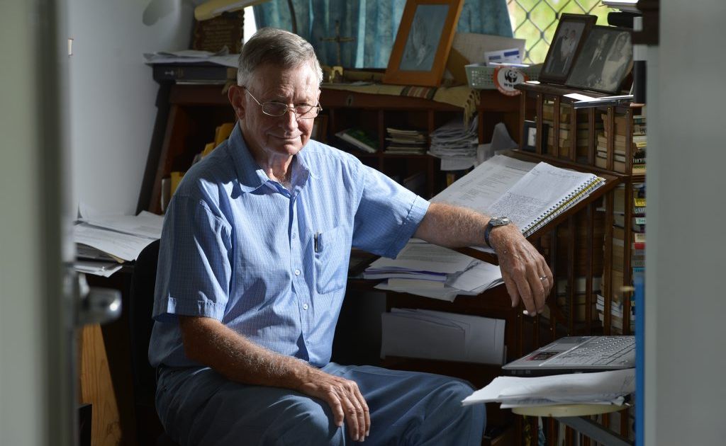 Noel Davis at work in his home study. Noel has written a book about his engineer grandfather Walter Taylor. Noel Davis at work in his home study. Noel has written a book about his engineer grandfather Walter Taylor.