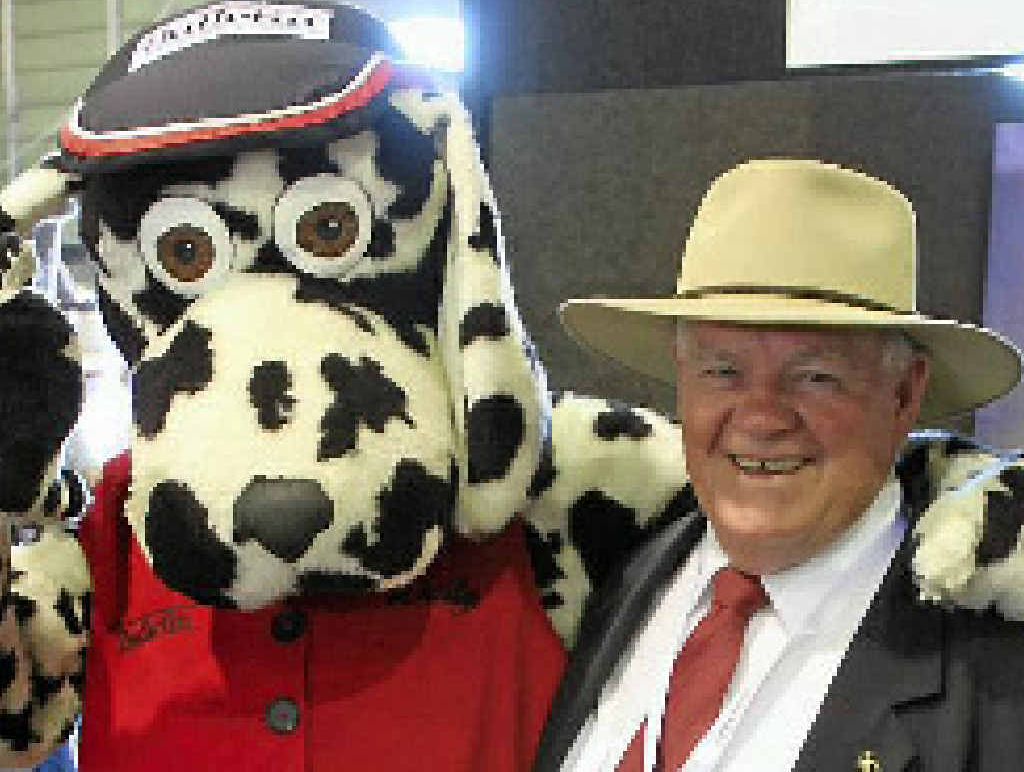 PALS: Daily Dalmatian with Geoff Murphy at this year’s Beef Australia. PALS: Daily Dalmatian with Geoff Murphy at this year’s Beef Australia.