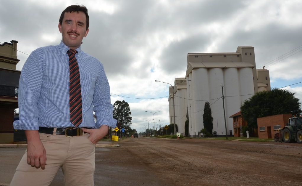 WORK ON THE WAY: Councillor Damien Tessmann is confident in the new system that allows South Burnett residents to lodge their road concerns. WORK ON THE WAY: Councillor Damien Tessmann is confident in the new system that allows South Burnett residents to lodge their road concerns.