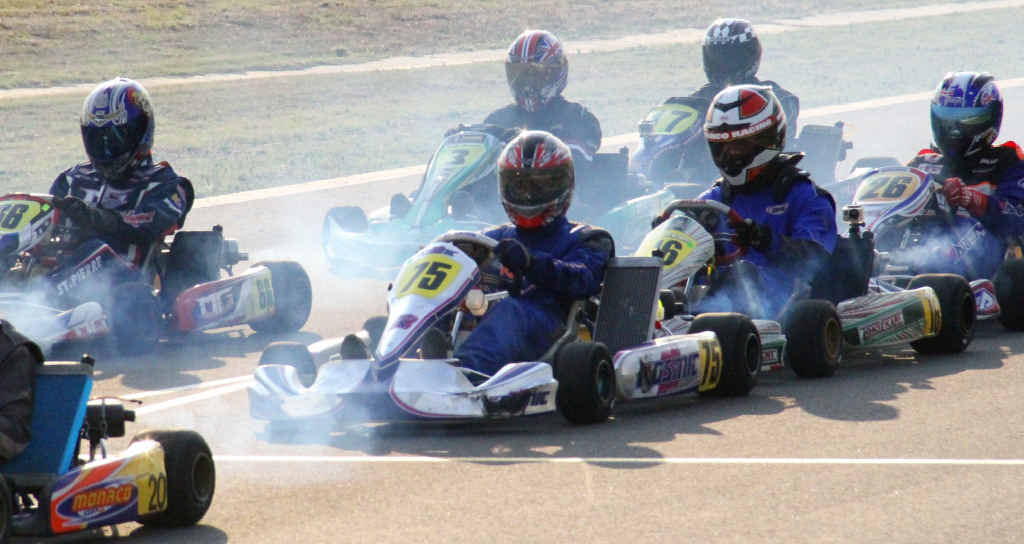 ROARING START: Racing gets under way in the TAG Restricted division during the CQ Series final at Emerald. ROARING START: Racing gets under way in the TAG Restricted division during the CQ Series final at Emerald.