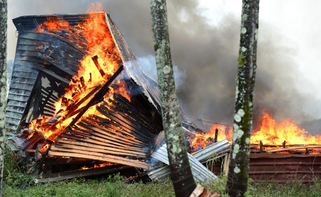 Building fire in Murwillumbah. Photo: John Gass / Daily News Building fire in Murwillumbah. Photo: John Gass / Daily News