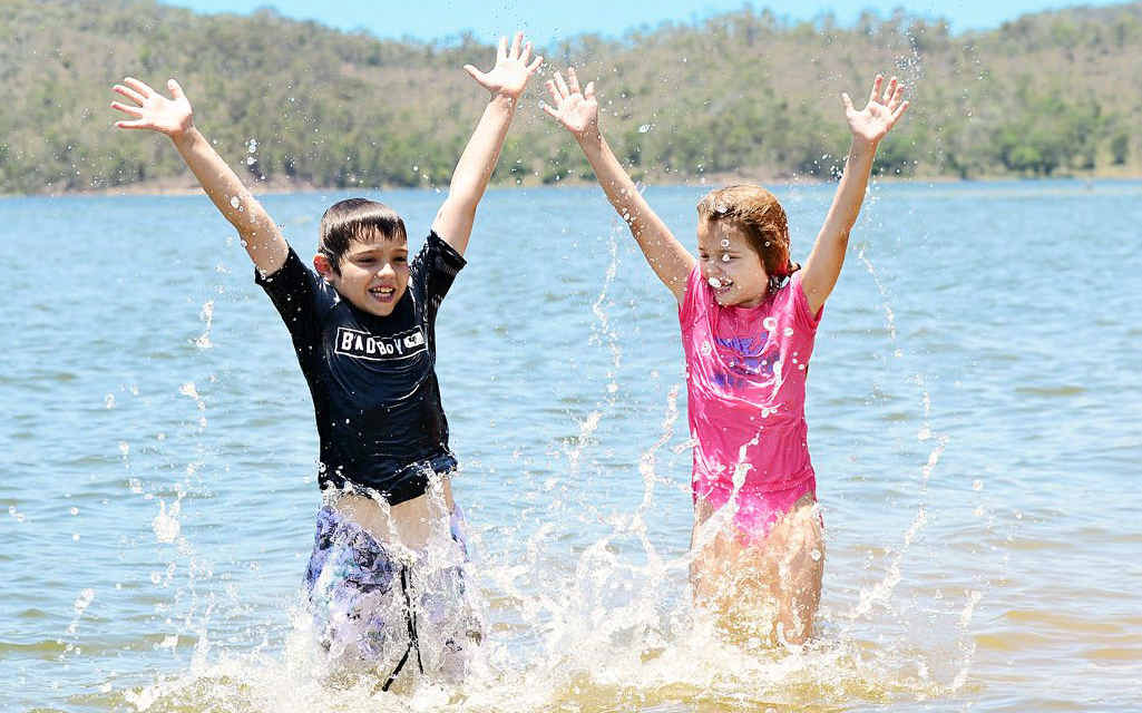 HAPPY DAYS: Eligh, 9, and Tahlia Salvietti, 7, of Coominya cool off at Wivenhoe Dam. HAPPY DAYS: Eligh, 9, and Tahlia Salvietti, 7, of Coominya cool off at Wivenhoe Dam.