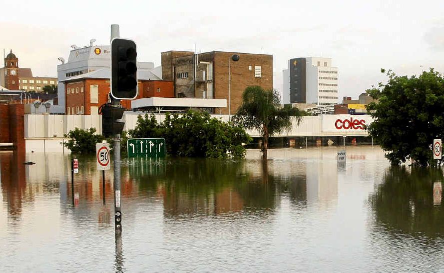 NEW IDEA NEEDED: Ipswich was hit by rising flood waters but a levee is not viable. NEW IDEA NEEDED: Ipswich was hit by rising flood waters but a levee is not viable.