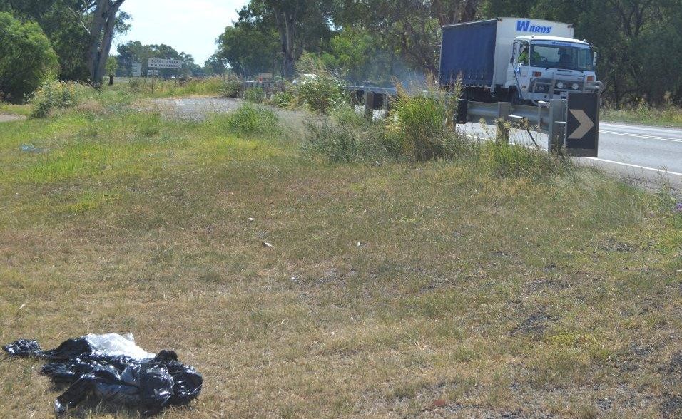 Rubbish strewn at Roma's Ewan Bridge is among the many complaints of untidiness from Western Star readers. Rubbish strewn at Roma's Ewan Bridge is among the many complaints of untidiness from Western Star readers.