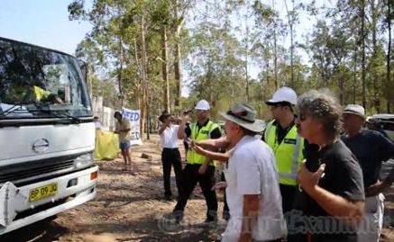 A snapshot of the action at the Glenugie CSG blockade today. A snapshot of the action at the Glenugie CSG blockade today.