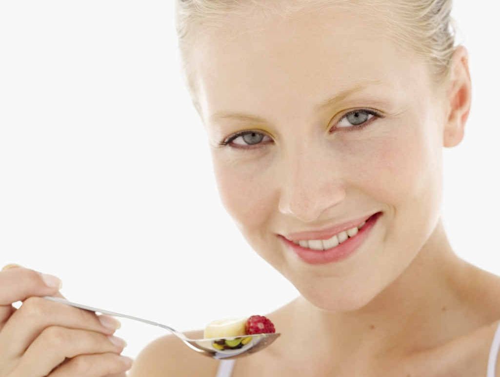 HEALTHY HABITS: There are plenty of nutritious options for your lunch. HEALTHY HABITS: There are plenty of nutritious options for your lunch.