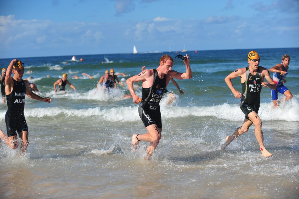 27/03/10 190235 2010 Mooloolaba ITU World Cup Men's event: Dave Dellow, centre, and Dan Wilson, right. Photo: Brett Wortman / Sunshine Coast Daily 27/03/10 190235 2010 Mooloolaba ITU World Cup Men's event: Dave Dellow, centre, and Dan Wilson, right. Photo: Brett Wortman / Sunshine Coast Daily