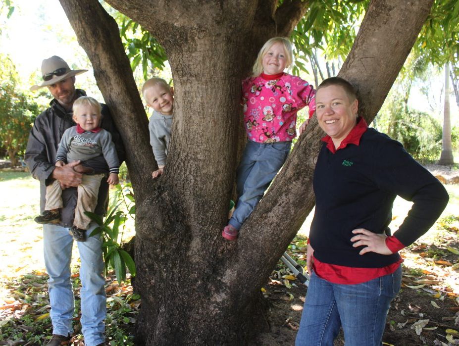 Brendan, Nate, Brody, Isleigh and Shontae Moran of Double D Station, Clermont. Photo Kathleen Calderwood / Rural Weekly Brendan, Nate, Brody, Isleigh and Shontae Moran of Double D Station, Clermont. Photo Kathleen Calderwood / Rural Weekly