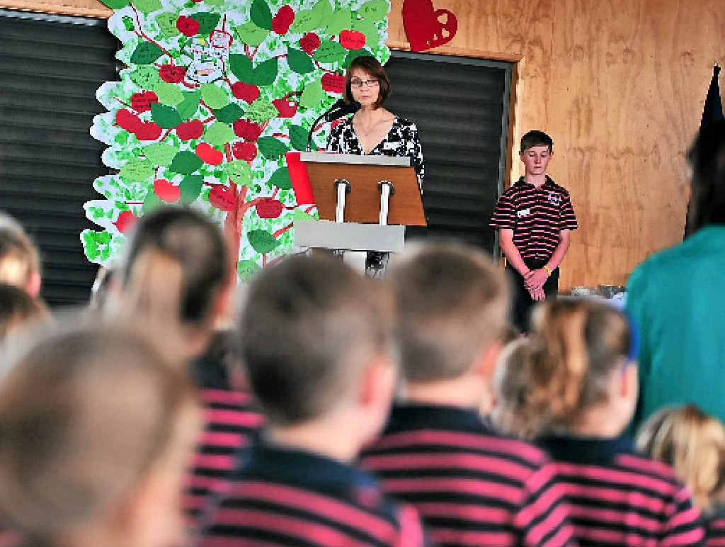 FAREWELL: Staff and students from St John Catholic Primary School held a memorial mass for the late principal Paul Daglish. Mrs Donna Masson is pictured addressing the mass. FAREWELL: Staff and students from St John Catholic Primary School held a memorial mass for the late principal Paul Daglish. Mrs Donna Masson is pictured addressing the mass.