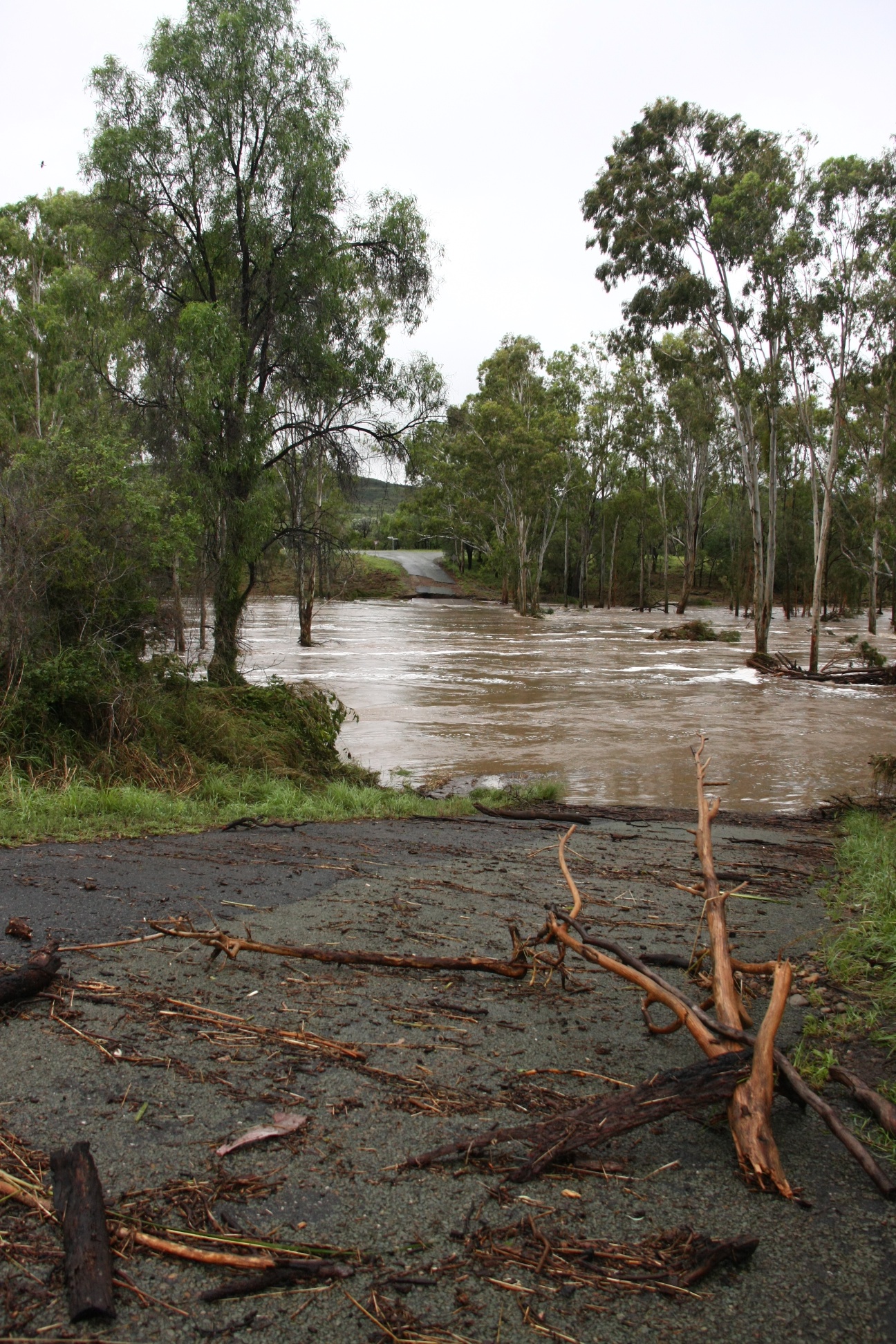The Callide Creek crossing at Biloela. The Callide Creek crossing at Biloela.