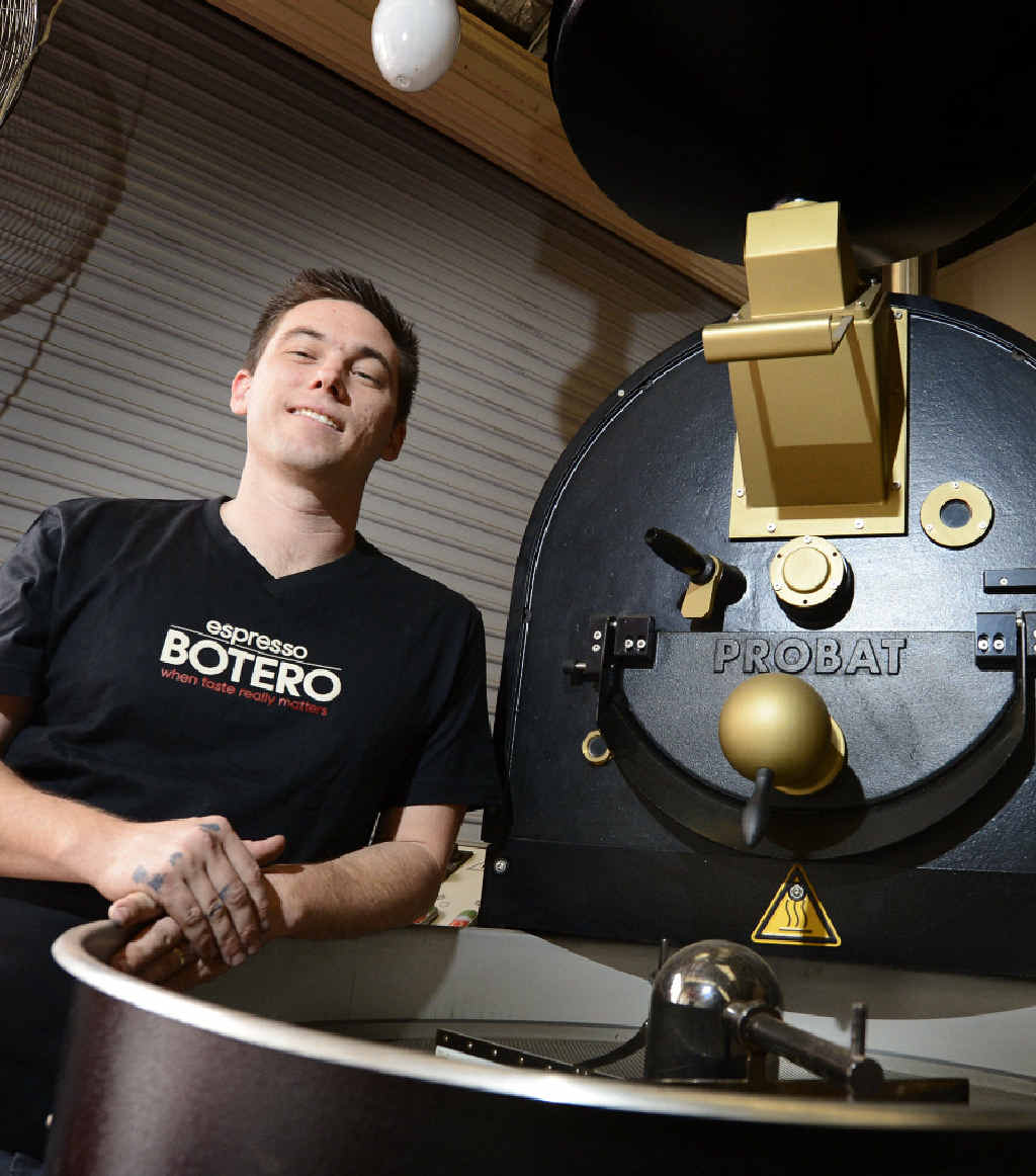 Espresso Botero head roaster Scott Arron with a roaster – ready for Gate to Plate. Espresso Botero head roaster Scott Arron with a roaster – ready for Gate to Plate.