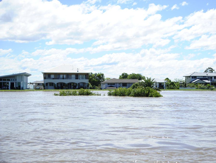 Houses along the riverbank of the Clarence River in Grafton. Photo: JoJo Newby / The Daily Examiner Houses along the riverbank of the Clarence River in Grafton. Photo: JoJo Newby / The Daily Examiner