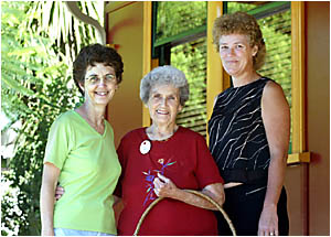 Joy Armour (c), Lynn Messing (l) and Annette Nicholls . Joy Armour (c), Lynn Messing (l) and Annette Nicholls .