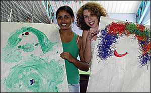 TWIN Towns PCYC Girlfriend Program participants Talisah Noter, 17, and Holly Fugar, 21, agree that the program is worthwhile fo TWIN Towns PCYC Girlfriend Program participants Talisah Noter, 17, and Holly Fugar, 21, agree that the program is worthwhile fo