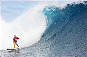 Hawaiian Keala Kennelly and young Australian Laurina McGrath felt the full force of Teahupoo?s deadly fury yesterday. Hawaiian Keala Kennelly and young Australian Laurina McGrath felt the full force of Teahupoo?s deadly fury yesterday.