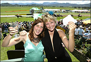 KINGSCLIFF girls Renee Saunders and Raina Lonczar were thrilled to see Makybe Diva?s history-making Cup win. KINGSCLIFF girls Renee Saunders and Raina Lonczar were thrilled to see Makybe Diva?s history-making Cup win.