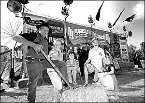 Richard Miller, Farrah, Walker and Houstyn Blades. Richard Miller, Farrah, Walker and Houstyn Blades.