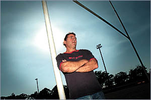Referee Alec Cullen at Rex Hardaker Oval. Referee Alec Cullen at Rex Hardaker Oval.