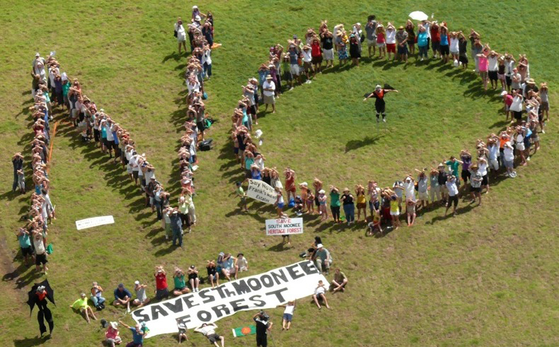 Protesters send their message to Planning Minister Frank Sartor. Protesters send their message to Planning Minister Frank Sartor.