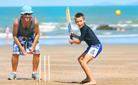 Slater Wright with his dad Cameron spend Boxing Day playing that iconic Australian game, beach cricket. Slater Wright with his dad Cameron spend Boxing Day playing that iconic Australian game, beach cricket.