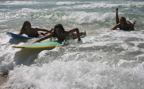 PICTURED at Wategos are Kat Stobs, 26, from South Africa, Louise Slessor, 25, from the UK, and Sarah Donnan, 20, from Sydney, who just might have a go at the ‘Big Paddle’ on Monday. PICTURED at Wategos are Kat Stobs, 26, from South Africa, Louise Slessor, 25, from the UK, and Sarah Donnan, 20, from Sydney, who just might have a go at the ‘Big Paddle’ on Monday.