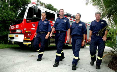 Firefighters back From Victoria Geoff Newham, Michael Watson, both in NSW Fire Brigade, Marc Huxley-Rural Fire Volunteer, and Phil Truesdale from NSW Fire Brigade. Firefighters back From Victoria Geoff Newham, Michael Watson, both in NSW Fire Brigade, Marc Huxley-Rural Fire Volunteer, and Phil Truesdale from NSW Fire Brigade.
