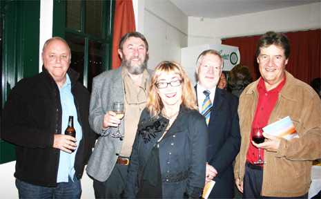 At the launch are (from left) Robert Drewe; Mungo MacCallum; Jeni Caffin; SCU vice chancellor Paul Clarke and Russell Eldridge. At the launch are (from left) Robert Drewe; Mungo MacCallum; Jeni Caffin; SCU vice chancellor Paul Clarke and Russell Eldridge.