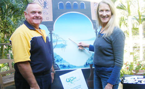 PICTURED is Expo committee president Ri Fraser discussing this year’s expo with Brunswick-Mullumbimby Lions Club member, Trevor Watts. PICTURED is Expo committee president Ri Fraser discussing this year’s expo with Brunswick-Mullumbimby Lions Club member, Trevor Watts.