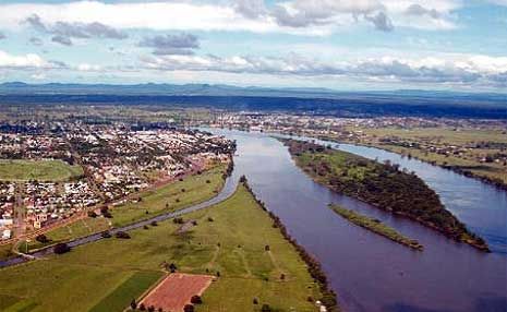 The Clarence River. The Clarence River.