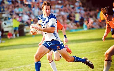 Ghosts lock forward Adam Elliott gets into the clear against Red Devils. Ghosts lock forward Adam Elliott gets into the clear against Red Devils.