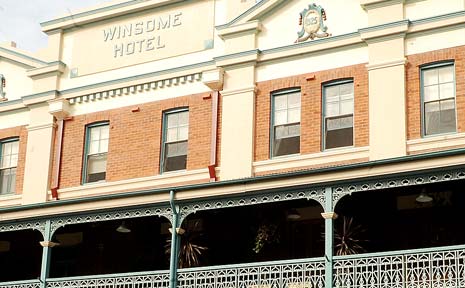 COUNCIL KEEPS PROMISE: Lismore Council has given the Soup Kitchen $100,000 towards the purchase of the Winsome Hotel (pictured). COUNCIL KEEPS PROMISE: Lismore Council has given the Soup Kitchen $100,000 towards the purchase of the Winsome Hotel (pictured).