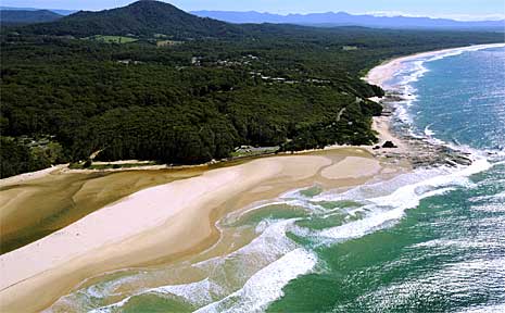 Valla Beach. Valla Beach.