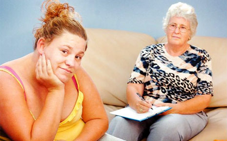 OFFERING SUPPORT: Maryborough's Emily Clark and psychologist Kay Morgan believe there is a need to form a local support group for the children of war veterans. OFFERING SUPPORT: Maryborough's Emily Clark and psychologist Kay Morgan believe there is a need to form a local support group for the children of war veterans.