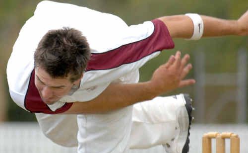 Brothers bowler Brad Robertson puts everything into this delivery. Brothers bowler Brad Robertson puts everything into this delivery.