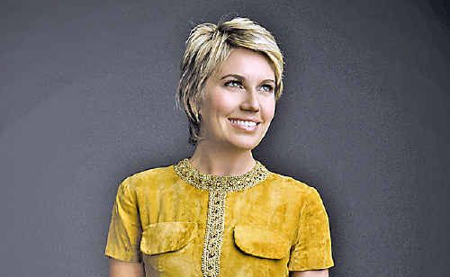 Country music star Melinda Schneider will be appearing at Carols by Candlelight in Lismore this year. Country music star Melinda Schneider will be appearing at Carols by Candlelight in Lismore this year.