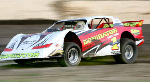 Australian number one Darren Kane in action during his last visit to Rockhampton for the national series when he won the feature event. Australian number one Darren Kane in action during his last visit to Rockhampton for the national series when he won the feature event.