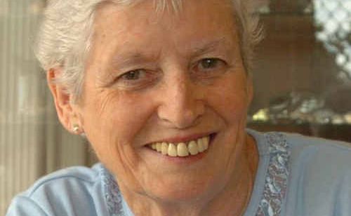 Pauline Plant received two community honours in 2009: the Clarence Valley Council Citizen of the Year and the Clarence Electorate Woman of the Year awards. Pauline Plant received two community honours in 2009: the Clarence Valley Council Citizen of the Year and the Clarence Electorate Woman of the Year awards.